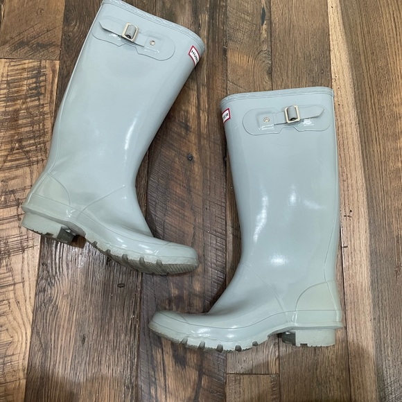 Hunter Tall Grey Rain Boots Wm 7 - Picture 4 of 7